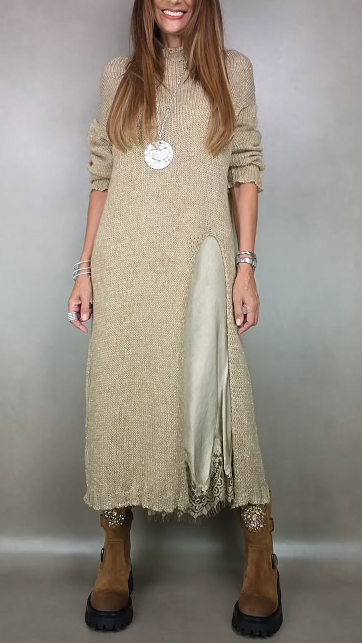 Női belső ruha nadrágtartóval + szoknyakötős lezser kosztüm