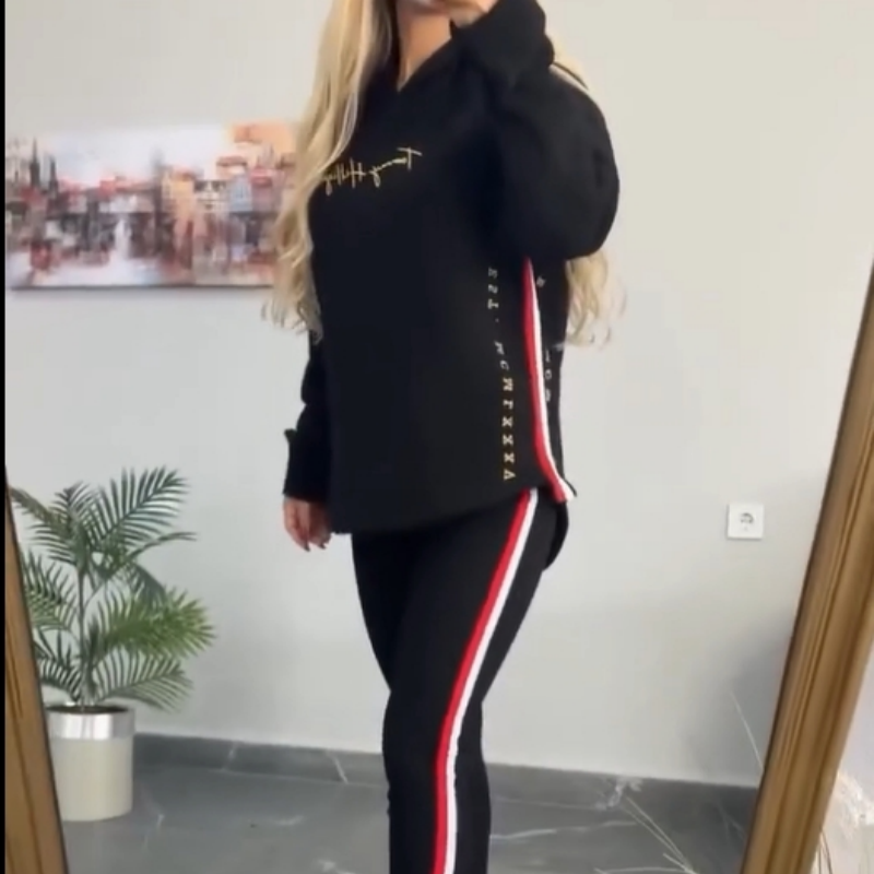 đ„ĂjdonsĂĄg 2025 - 75% KEDVEZMĂNYđ NĆi hĂ©tköznapi csĂkos hosszĂș ujjĂș felsĆ Ă©s nadrĂĄg