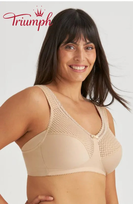 Triumph - 3 részes szett 🔥 Kényelmes csipke melltartó mintával