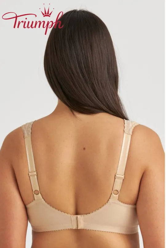 Triumph - 3 részes szett 🔥 Kényelmes csipke melltartó mintával