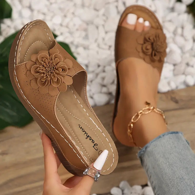 🔥 Utolsó nap 50% kedvezmény - Női virágos szandál