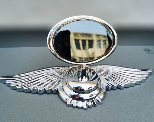 Autóátalakítás Dekoráció Motorháztető logó