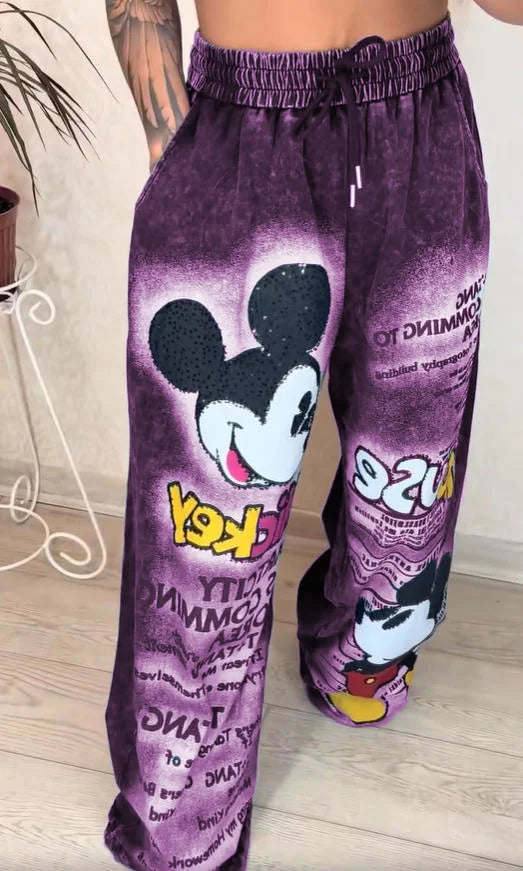 Divatos, bő szárú farmer élénk tégla színben