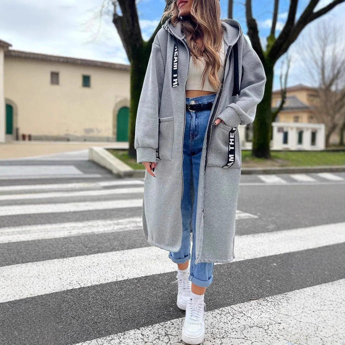 ⌛Korlátozott ideig érvényes ajánlat🧥Újdonság ebben a szezonban - Hosszú kapucnis pulóver cipzárral és zsebekkel - Univerzális, meleg és kényelmes