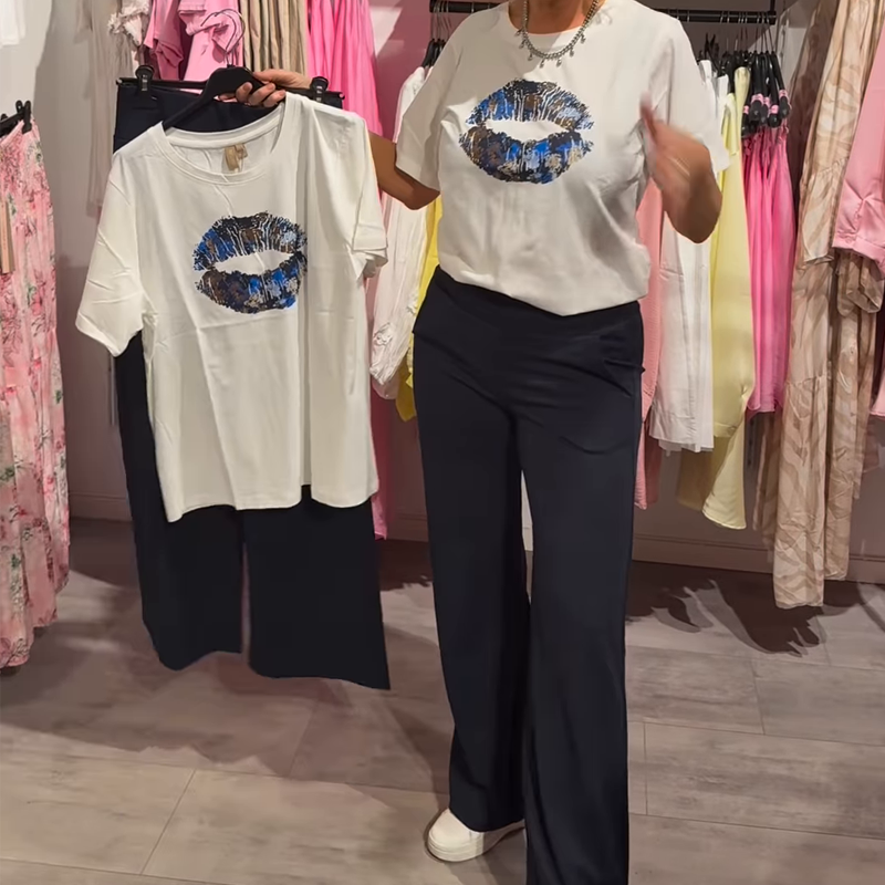 Női kétrészes szett mintával, felsővel és nadrággal