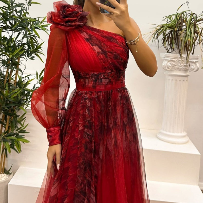 Női mintás ruhák ferde vállakkal