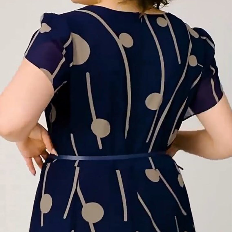 ✨Divat nagy pöttyös plusz plusz méretű ruha