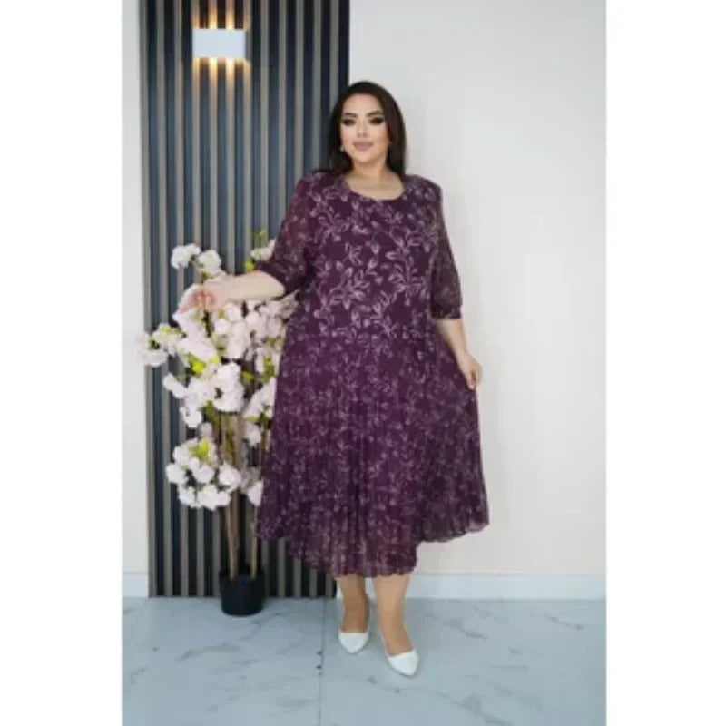 Kerek nyakú, 3/4-es ujjú, mintás maxi ruha