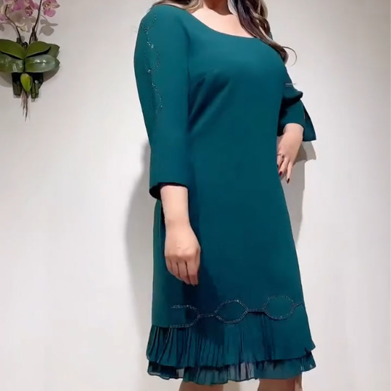 💝Elegáns ruha kerek nyakkivágással és fodros szegéllyel