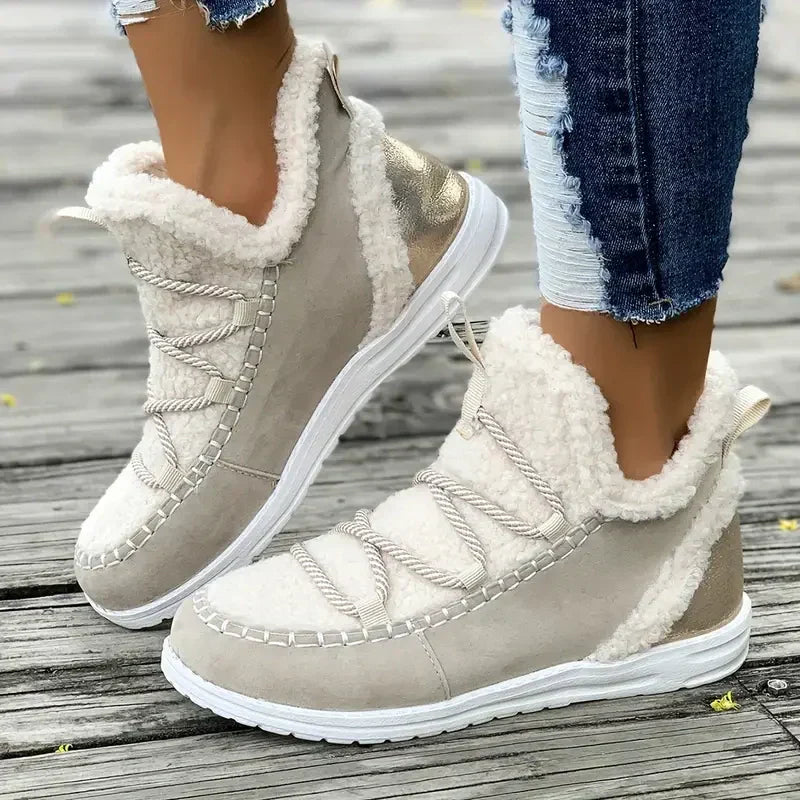 Női kényelmes, félvádrájú csizma