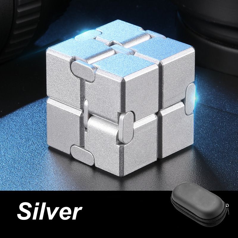 Végtelen Kocka – Szabadítsd ki a véget nem érő szórakozást!