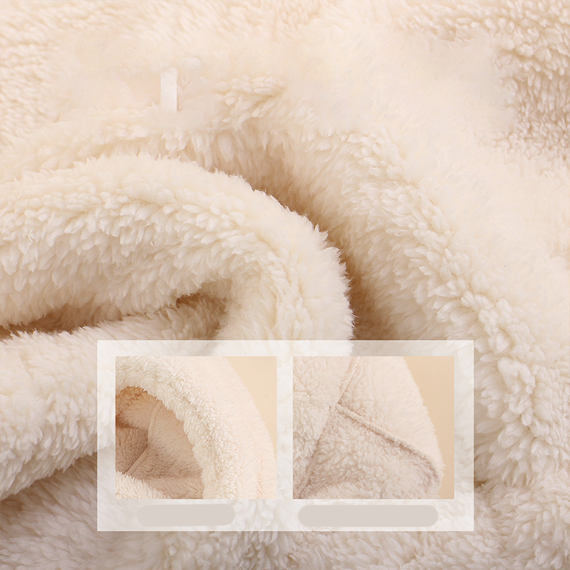 Kényelmes téli sapka gyerekeknek, minden egyben